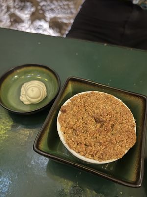 Apple crumble - 6€  at B.Better in Paris