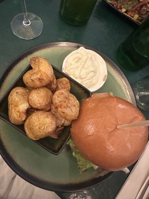 B.Better Burger  at B.Better in Paris