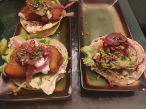 No chicken / mushroom tacos at B.Better in Paris