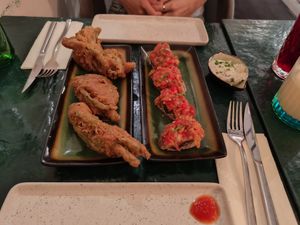 Fried Green Beans and Bruschetta at B.Better in Paris