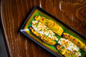 Fruit rôti au BBQ d'hiver Ananas mariné au rhum et sirop d'érable at B.Better in Paris