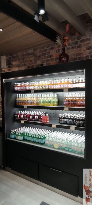 Drinks at Land & Monkeys - Turenne in Paris