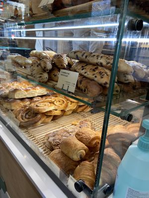 other pastries   at Land & Monkeys - Turenne in Paris