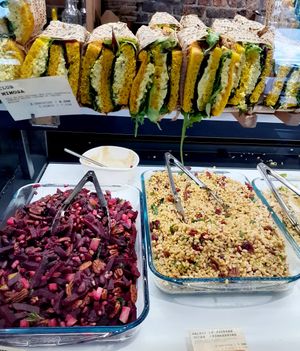  at Land & Monkeys - Turenne in Paris