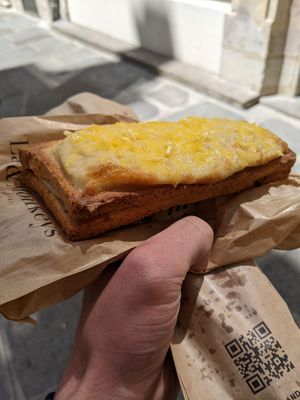  at Land & Monkeys - Turenne in Paris