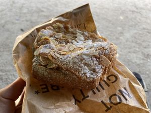   at Land & Monkeys - Turenne in Paris