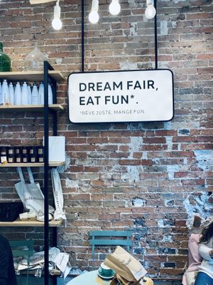Dream fair eat fun at Land & Monkeys - Turenne in Paris