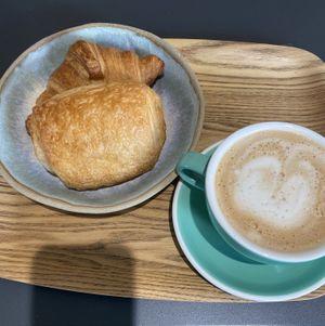 Croissant & pain au chocolat  at Land & Monkeys - Turenne in Paris