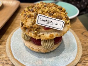 Macaron of dreams  at Land & Monkeys - Turenne in Paris