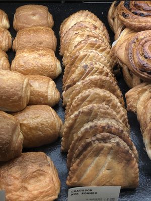 Sweet viennoiserie  at Land & Monkeys - Turenne in Paris