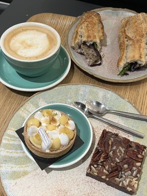 All amazing   at Land & Monkeys - Turenne in Paris