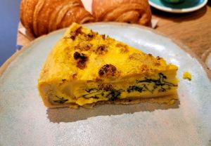 Kale Quiche at Land & Monkeys - Turenne in Paris