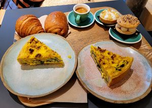 Breakfast for two at Land & Monkeys - Turenne in Paris