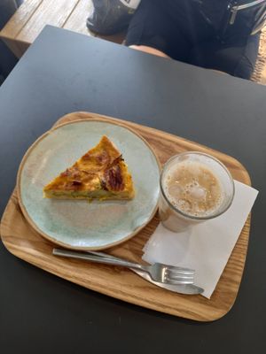  at Land & Monkeys - Turenne in Paris