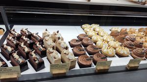  at Land & Monkeys - Turenne in Paris