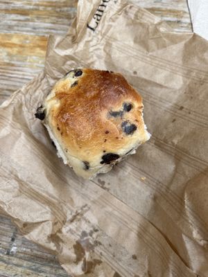 chocolate brioche   at Land & Monkeys - Turenne in Paris