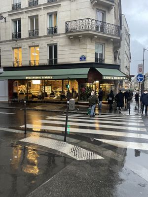 Front store #Veganuary at Land & Monkeys - Turenne in Paris