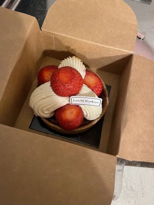   at Land & Monkeys - Turenne in Paris