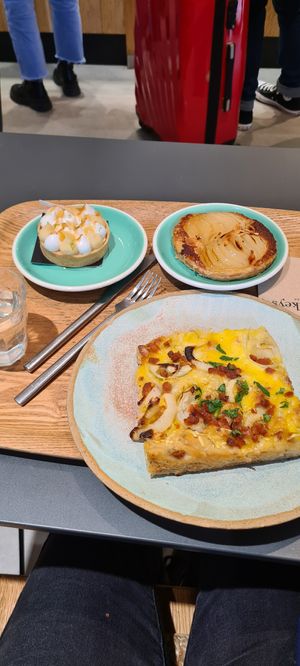  at Land & Monkeys - Turenne in Paris