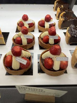   at Land & Monkeys - Turenne in Paris