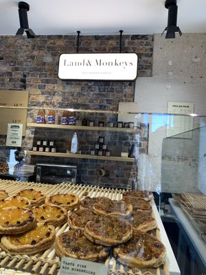   at Land & Monkeys - Turenne in Paris