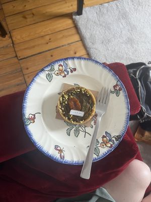 apricot tartelette (GET ONE)  at Land & Monkeys - Turenne in Paris