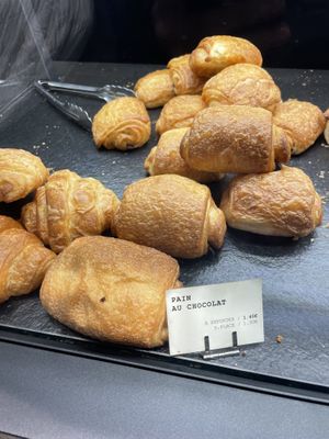   at Land & Monkeys - Turenne in Paris