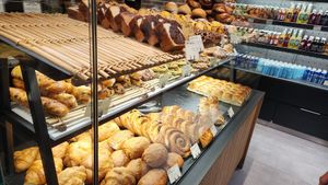  at Land & Monkeys - Turenne in Paris