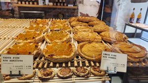  at Land & Monkeys - Turenne in Paris