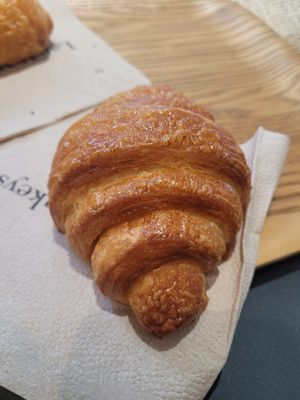 Vegan croissant  at Land & Monkeys - Turenne in Paris
