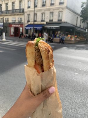   at Land & Monkeys - Turenne in Paris