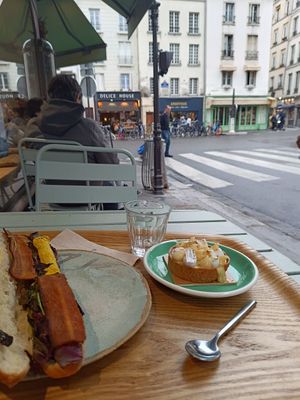  at Land & Monkeys - Turenne in Paris