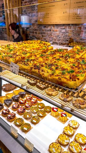 Onion and bacon focaccia  at Land & Monkeys - Turenne in Paris