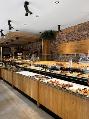 Land & Monkeys - Turenne  at Land & Monkeys - Turenne in Paris