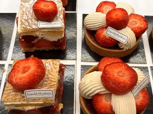 Yum  at Land & Monkeys - Turenne in Paris