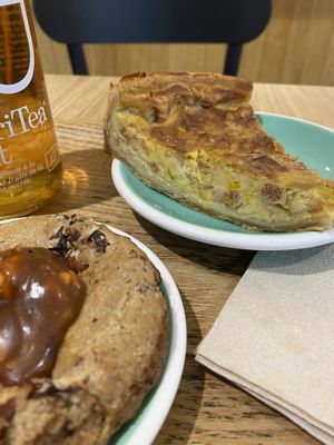   at Land & Monkeys - Turenne in Paris