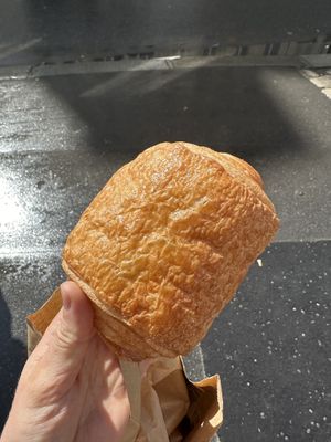   at Land & Monkeys - Turenne in Paris