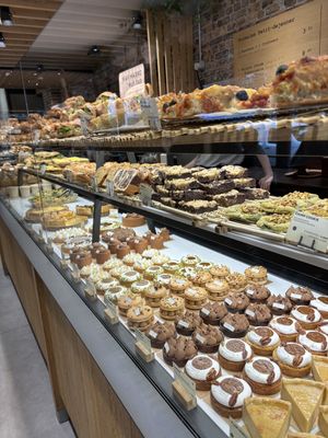   at Land & Monkeys - Turenne in Paris