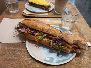  at Land & Monkeys - Turenne in Paris