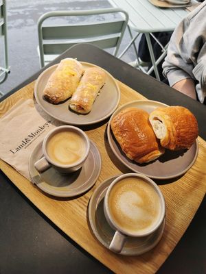  at Land & Monkeys - Turenne in Paris