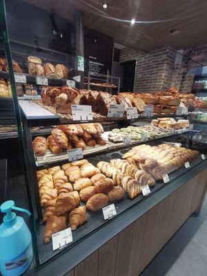  at Land & Monkeys - Turenne in Paris