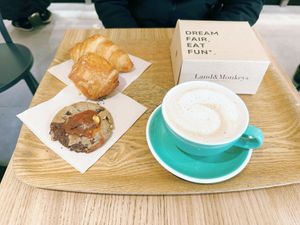   at Land & Monkeys - Turenne in Paris