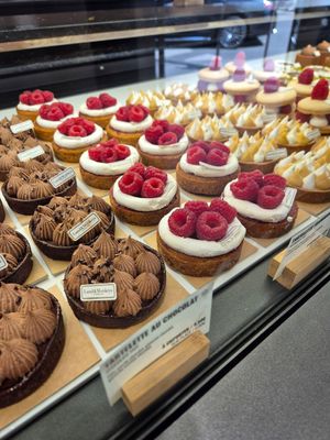  at Land & Monkeys - Turenne in Paris