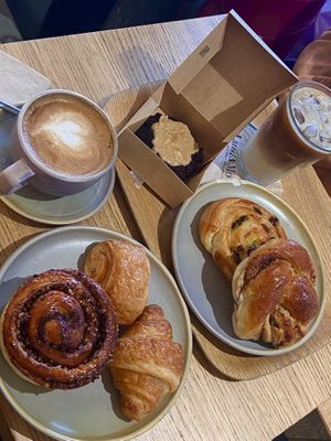   at Land & Monkeys - Turenne in Paris