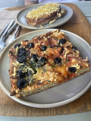 Focaccia   at Land & Monkeys - Turenne in Paris