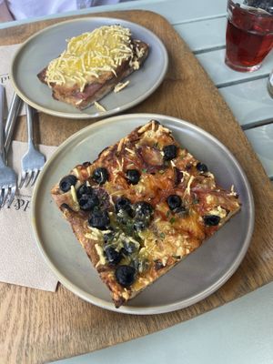   at Land & Monkeys - Turenne in Paris