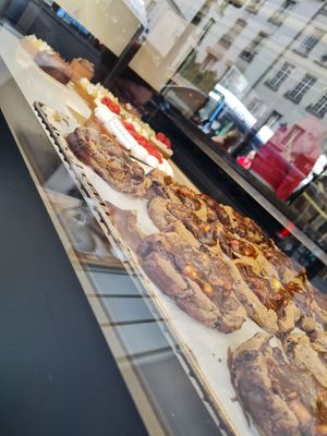 Monkey cookies at Land & Monkeys - Turenne in Paris