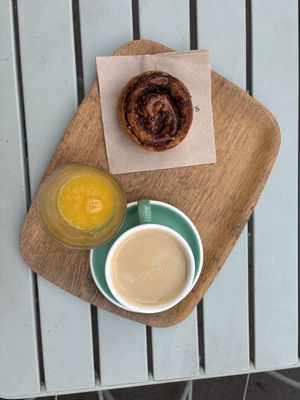   at Land & Monkeys - Turenne in Paris