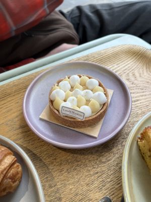 Lemon Meringue Tart  at Land & Monkeys - Turenne in Paris