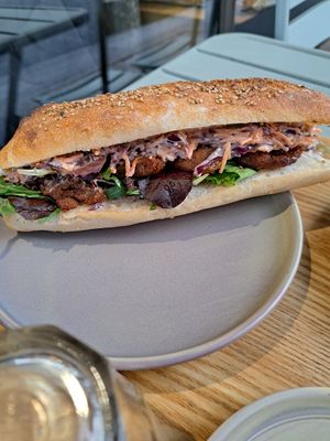  at Land & Monkeys - Turenne in Paris